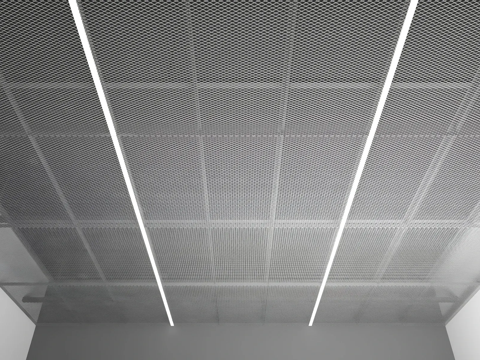 Beyaz mesh tavan ve iki sıra lineer LED aydınlatma